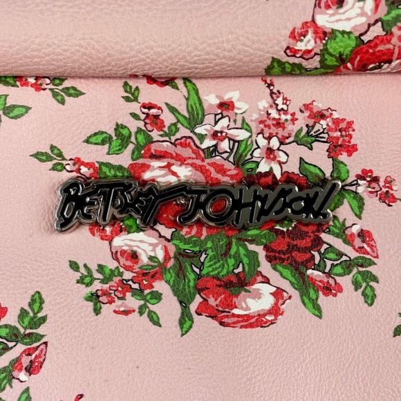 (NWOT) BETSEY JOHNSON • Pink/Multi Floral Print Faux Leather XL Cosmetic Bag - Picture 4 of 16